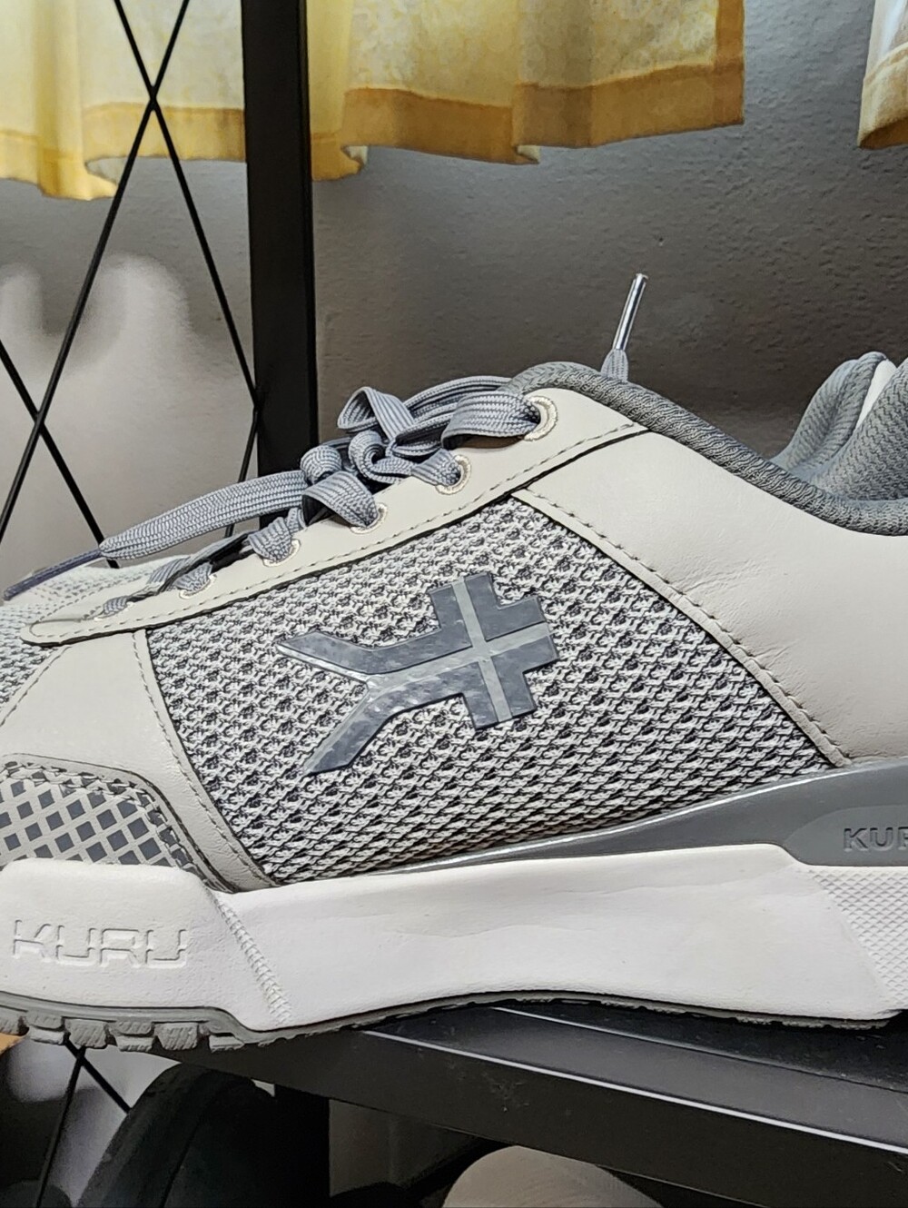 KURU Quantum 2 Men's Gray Athletic Trainer Shoe Plantar Fasciitis Support